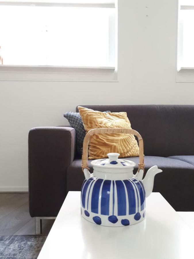 Apartamento Tiny Monumental House In Down Town Leiden Exterior foto